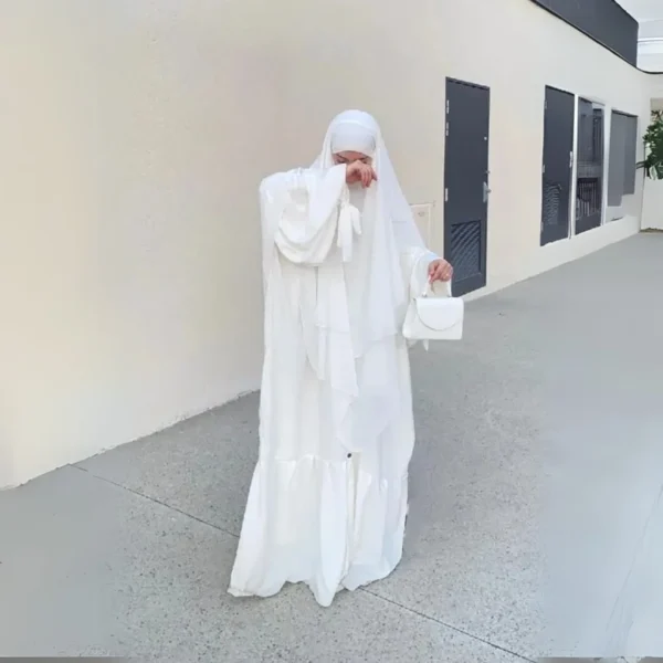 Beautifull White Abaya and Khimar Set
