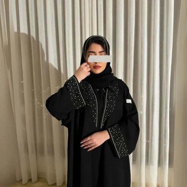 Beautifull Handwork Pattern Abaya